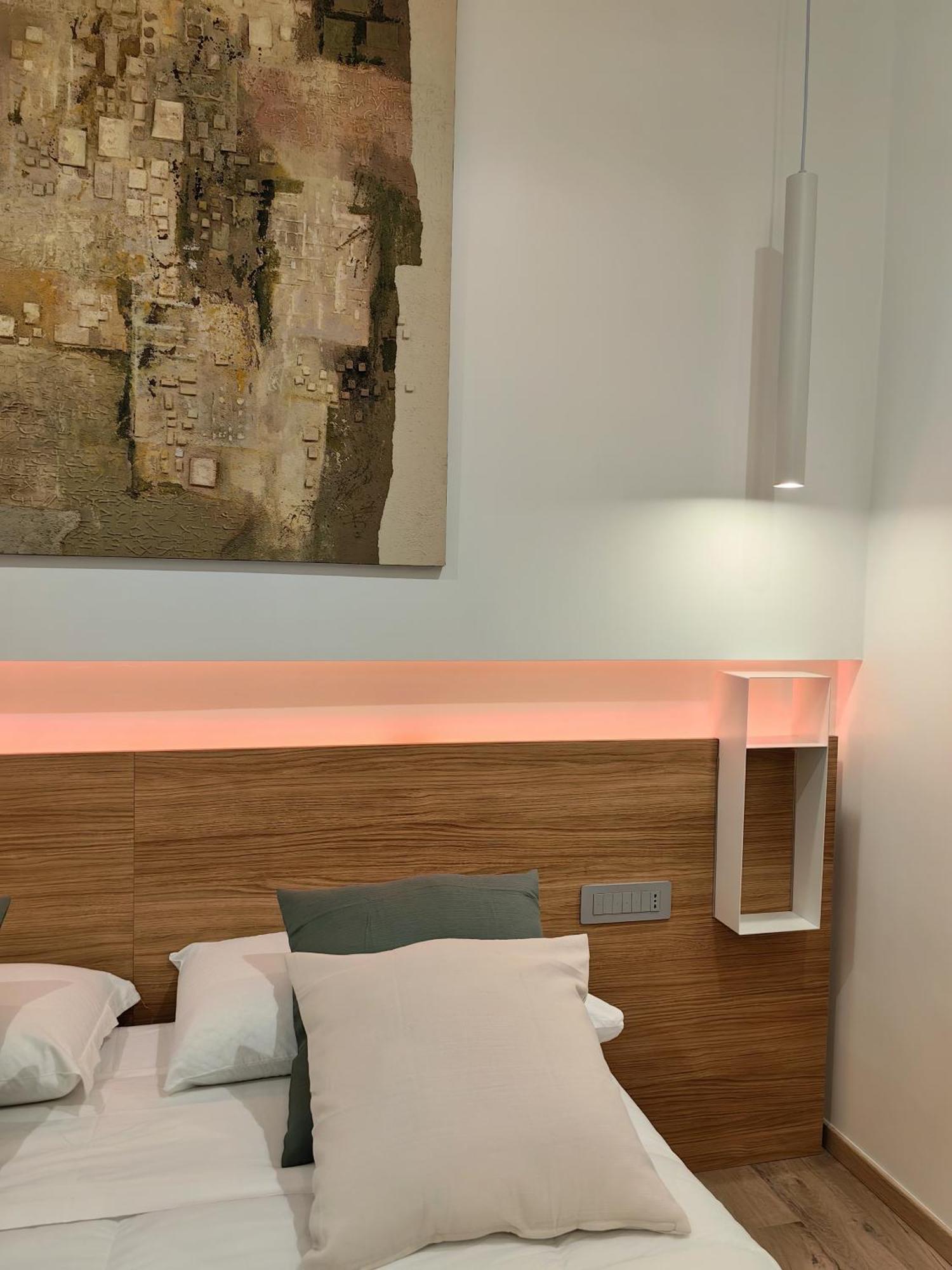 Galleria Roma Art Guesthouse Oristano Bagian luar foto