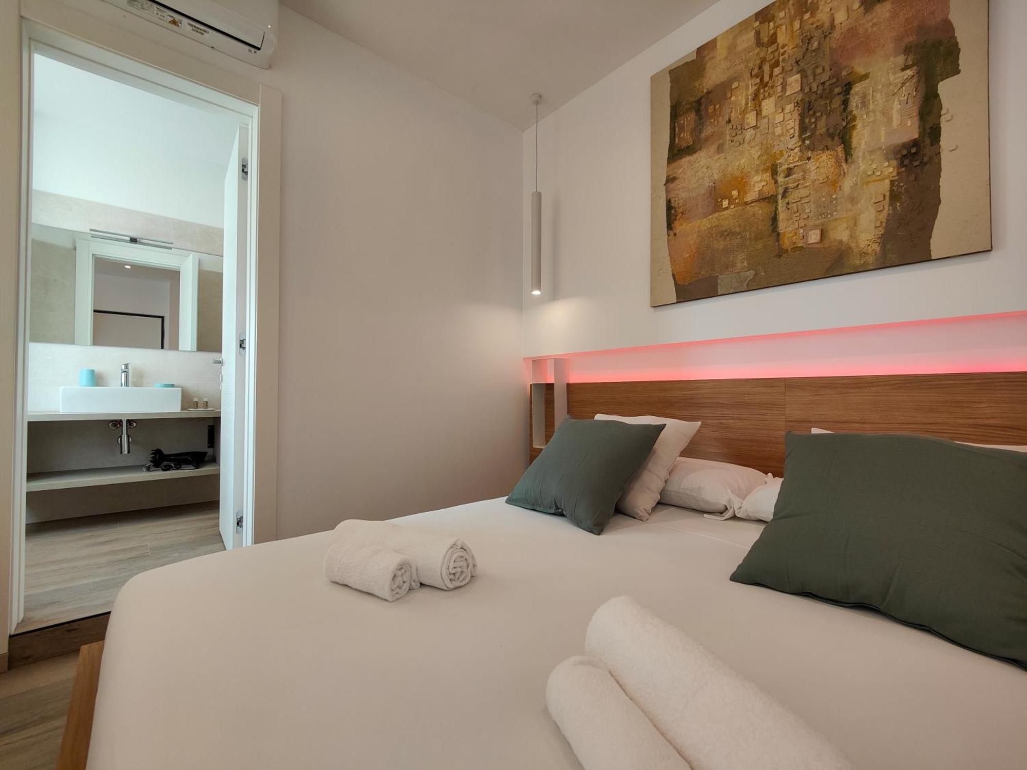 Galleria Roma Art Guesthouse Oristano Bagian luar foto