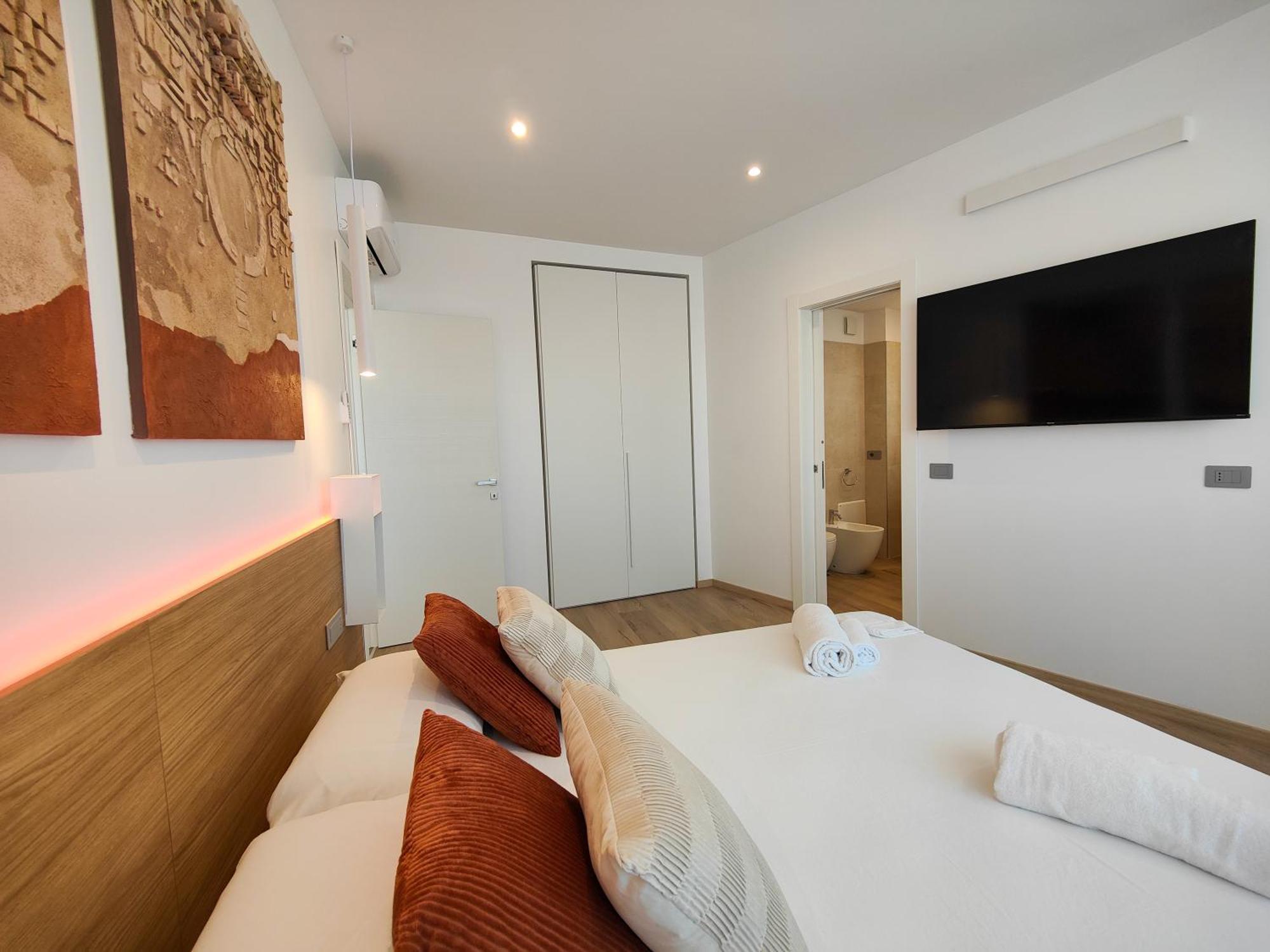 Galleria Roma Art Guesthouse Oristano Bagian luar foto